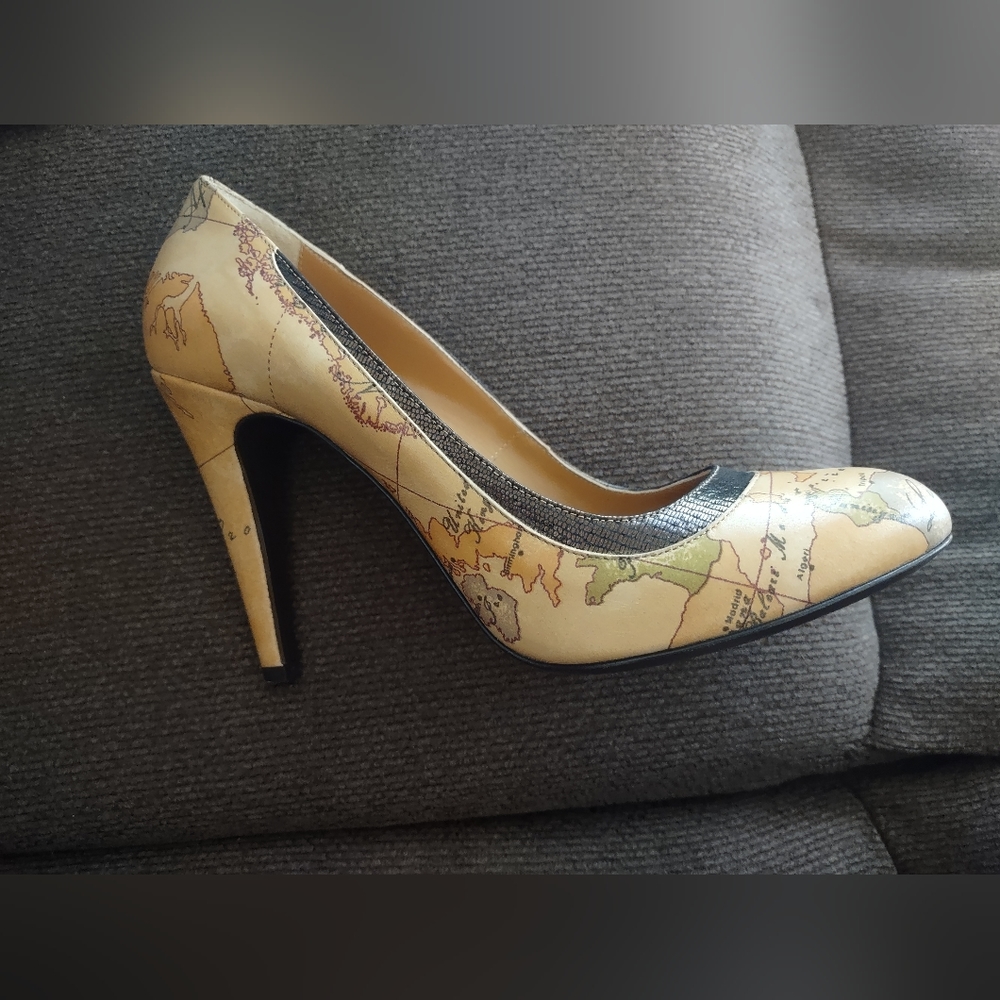 Alviero Martini Pumps